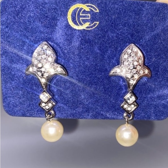 Vintage Charmelle Jewelry Pearl Drop Earrings - Picture 5 of 5